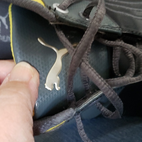 Puma Ferrari driving shoes sz.9 Pre-owned. Gray & black. good condition - Picture 12 of 12